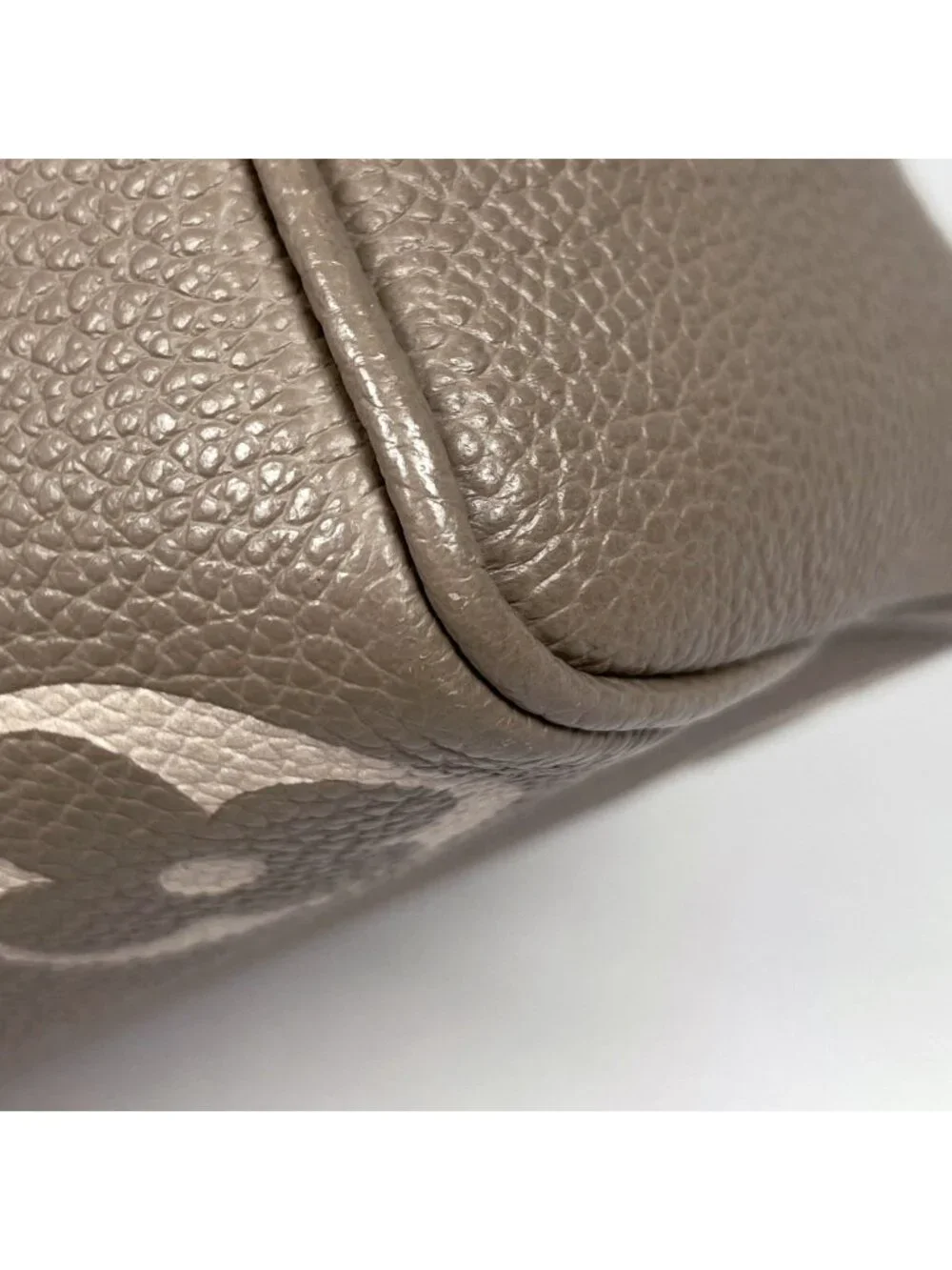 Louis Vuitton Speedy Bandouliere 20 2-Way Shoulder Bag Bicolor Monogram